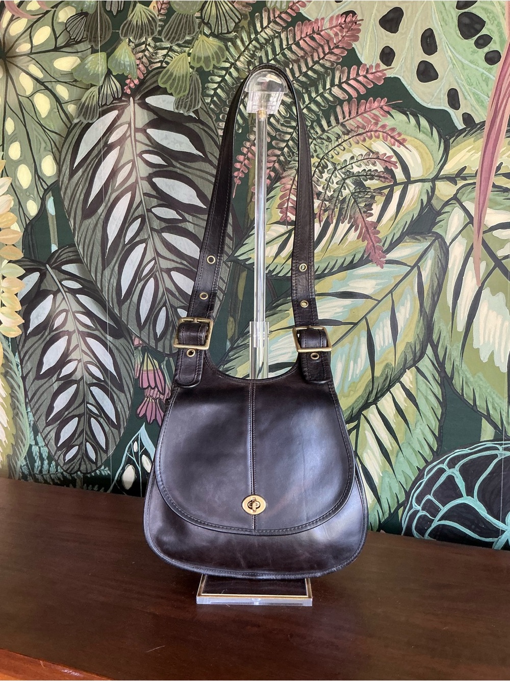 Vintage Coach Crescent Shoulder Bag in Mocha, NYC made, pre 1994